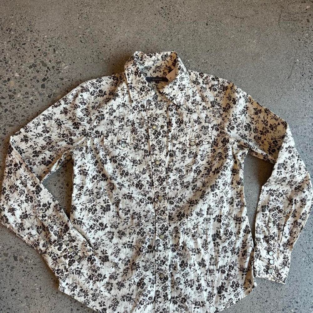 Liz Claiborne women’s small button up top brown floral button up shirt